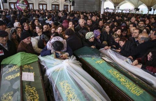 Victim Families’ Reactions Against Government in Funeral of Ankara Explosion Victims