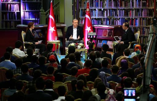 Erdoğan: Türkiye 10 Ağustos'ta Yarı Başkanlık Sistemine Geçti
