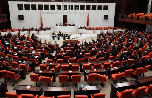 Çocuk İstismarı için Komisyon Kurulması Önerisi AKP Oylarıyla Reddedildi
