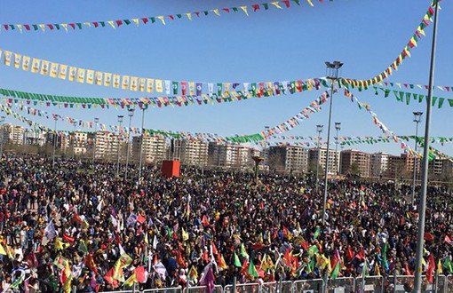 Newroz Tertip Komitesine Gözaltı