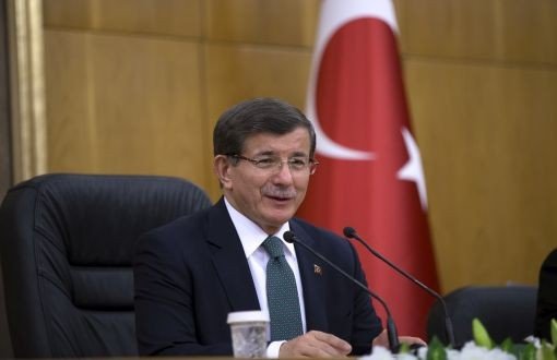 Davutoğlu: I Am Against Holding Academics Arrested Pending Trial