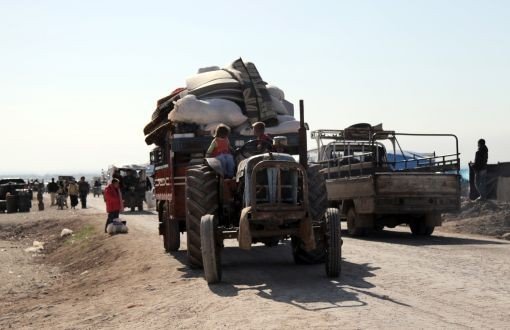 IŞİD Suriye'de 5 Köyü Ele Geçirdi, Bölge Halkı Sınıra Doğru Kaçıyor