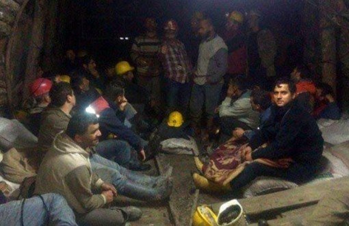 Zonguldak'ta Madenciler Maaşları İçin Açlık Grevinde