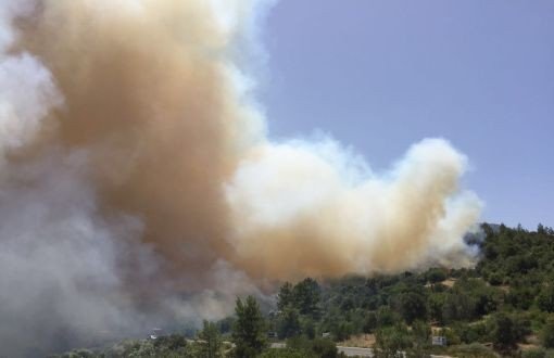 Adrasan’da Orman Yangını, Olimpos Tedbir Amaçlı Boşaltılıyor