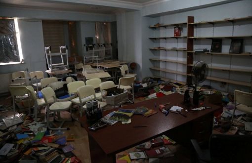 HDP İstanbul İl ve İlçe Binalarına Gece Baskını