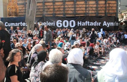 Galatasaray'daki 600. Haftada Üç Kuşak Seslendi