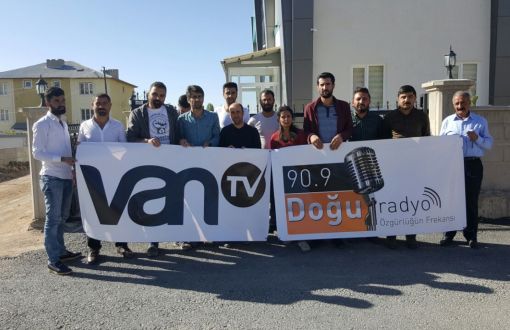VAN TV Muhabiri Elçi: Mesleğimiz İçin Nöbetteyiz