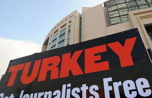 Bakan Bozdağ: Hapiste Basın Kartı Olan İki Gazeteci Var