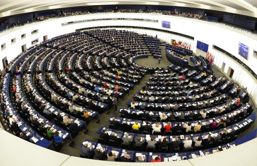 EP Passes Motion to Freeze Accession Negotiations With Turkey 