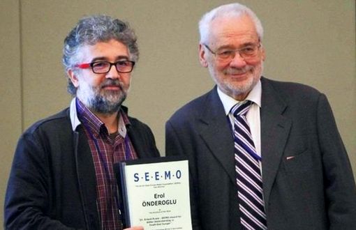 Dr. Erhard Busek - SEEMO Ödülü Erol Önderoğlu'na