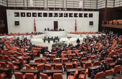 Beşiktaş Saldırısına Karşı AKP, CHP, MHP Gruplarından Ortak Bildiri