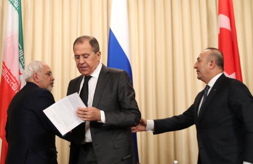 Lavrov: Suriye’de Öncelik Rejim Değişikliği Değil