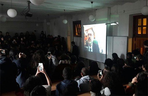 İhraç Edilen Sevinç, Skype'la  Boğaziçi'ndeki Öğrencilerine Bağlandı