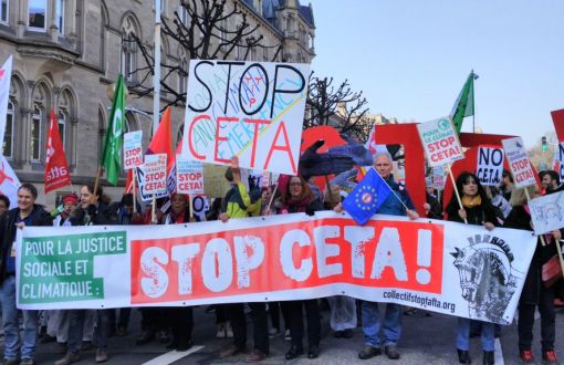 AB ile Kanada Arasındaki Ticaret Anlaşması CETA Protesto Ediliyor