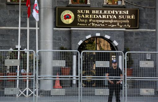 “Referandum Öncesi Vekiller Tutuklandı, Muhalefet Baskı Altında”
