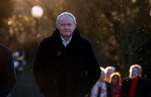 İrlanda Barışının Simge İsimlerinden McGuinness Hayatını Kaybetti