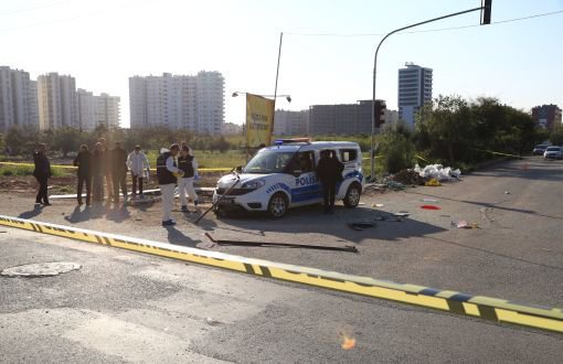 Attack on Police in Mersin, Wounding 2