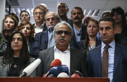 HDP de Referandumun İptali İçin YSK’ye Başvurdu