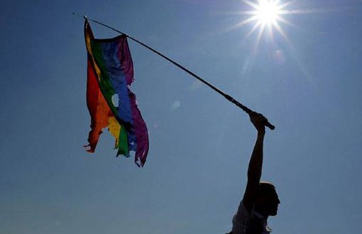 Kesên LGBTİ dipirsin: Li Çeçenyayê çi diqewime?