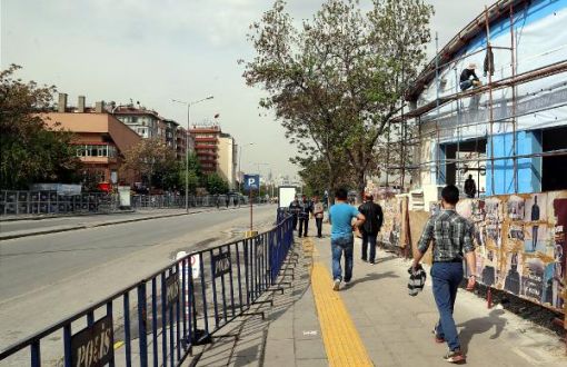 Ankara'da 1 Mayıs: Yollar Kapalı, 4 bin 500 Polis Görevde