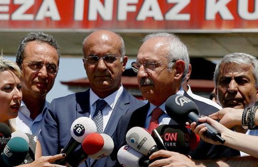 Kılıçdaroğlu, Tutuklu Vekil Enis Berberoğlu'nu Ziyaret Etti