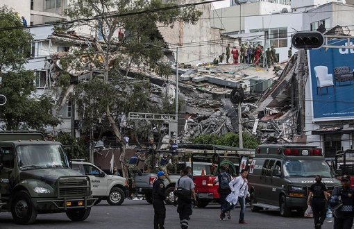 Meksika'da 7,1 Büyüklüğünde Deprem