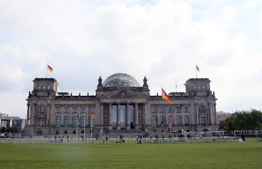 Almanya'da Seçim Sonrası: Aşırı Sağ Sisteme Alternatif