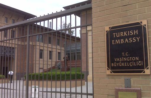 Türkiye'den Yanıt: ABD Vatandaşlarının Vize Başvuruları Askıya Alındı