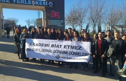 "Öğrencisi Özakça'yı Ziyaret Eden Akademisyen Görevine Dönmeli"