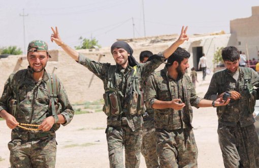 YPG'li Komutan: Rusya Soçi İçin Söz Verdi