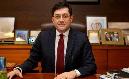 Beşiktaş Belediye Başkanı Hazinedar Görevden Uzaklaştırıldı