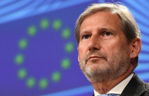 EU Commission Member Hahn: Sweet Words are not Enough