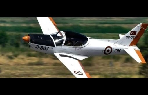 İzmir'de Askeri Eğitim Uçağı Düştü, İki Pilot Hayatını Kaybetti