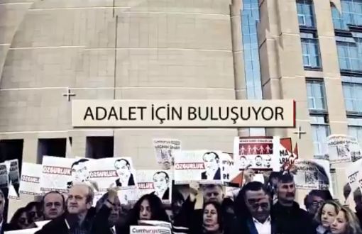 Journalists Outside Make Call for Cumhuriyet Trial