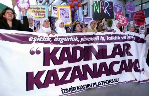 Women from İzmir Say We Won’t Obey