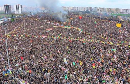 Diyarbakır, İstanbul Governorships Accept Newroz Application