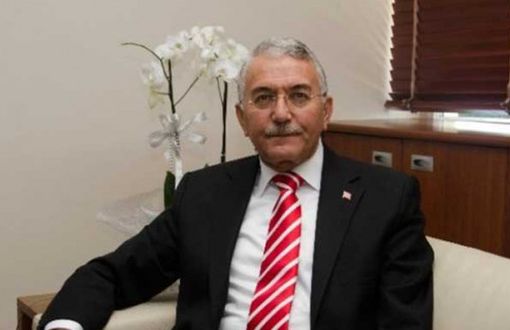 Osmangazi Üniversitesi Rektörü İstifa Etti