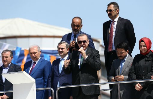 Erdoğan: Rüzgar Gülü Gibi Eğilip Bükülen Bir Siyasi Anlayış