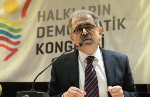 TİHV: Prof. Dr. Hamzaoğlu Annesinin Cenazesine Katılabilmeli