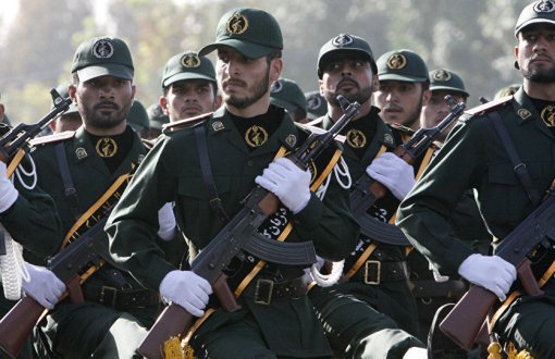 İran Devrim Muhafızları: ABD Dışişleri Bakanı'nın Ağzına Yumruğumuzu Yapıştıracağız