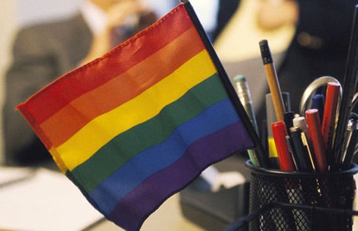Kaos GL, bang li LGBTIyan dike ku beşdarî anketa 2018ê bibin