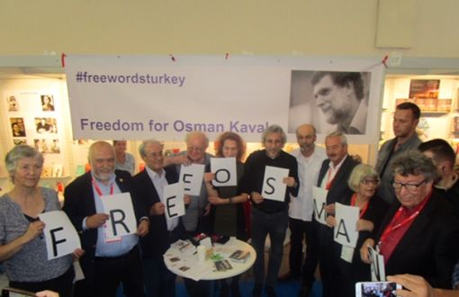 Frankfurt Kitap Fuarı'nda Osman Kavala’yla Dayanışma