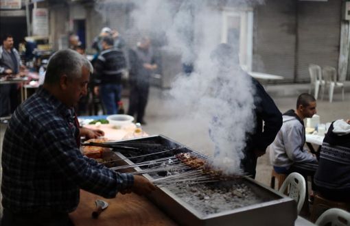 Adana Valiliği Kebap Şalgam Festivali’ni Yasakladı