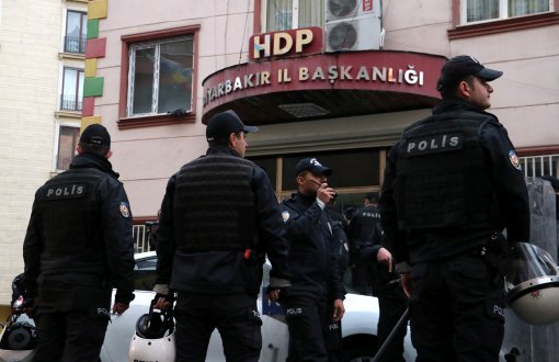 HDP’nin Diyarbakır Binasına İkinci Polis Baskını
