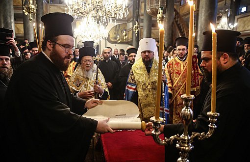 "Kilisenin Otosefallik Kazanması Ukrayna için Rusya'ya Karşı Son Sembolik Adım"