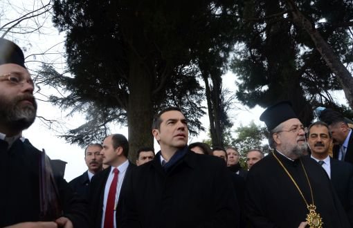 Tsipras Visits Seminary: I Hope I Will Come Here Again When School is Opened