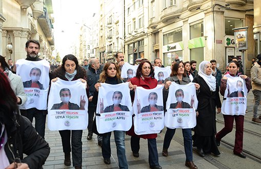 Polisin İzin Vermediği HDP'lilerin İstiklal'deki Yürüyüş Hikayesi