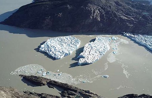 Patagonya'da Kopan Buz Dağları Bilim Dünyasını Endişelendirdi 