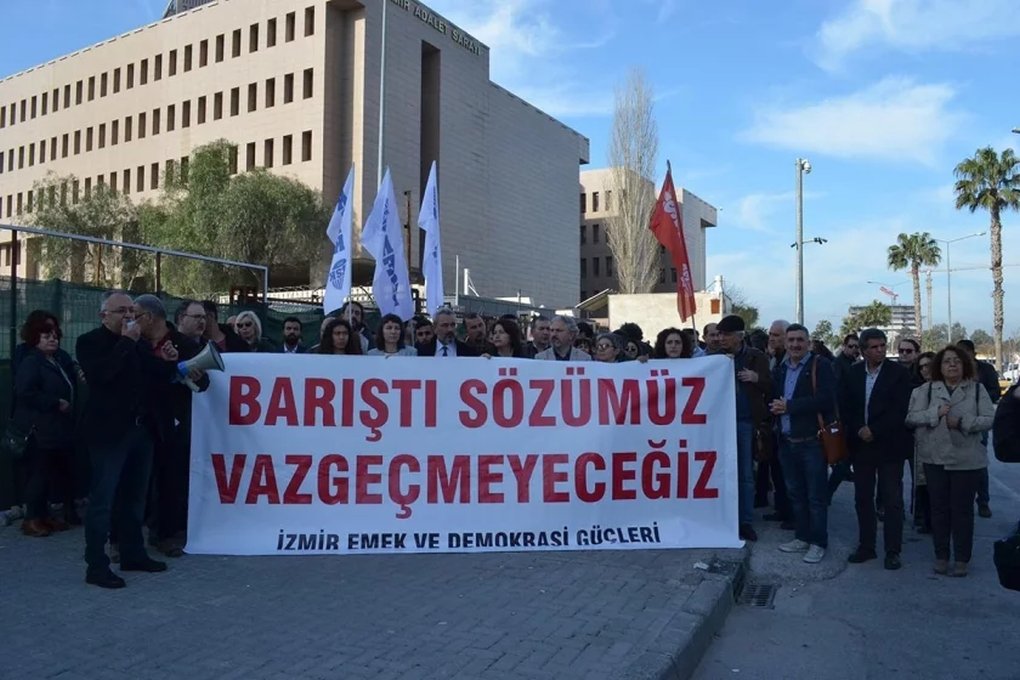 İzmir Akademisyen Yargılanmaları: Dilek Karabulut'un Dosyası Yargıtay'a Gönderildi