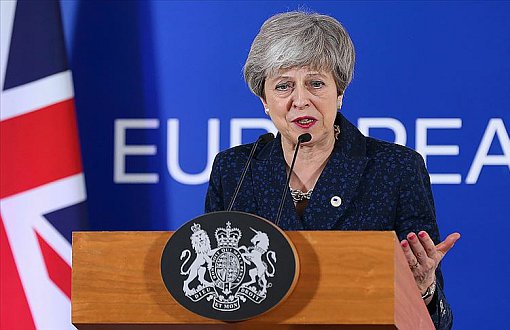 Brexit Anlaşması Yarın Üçüncü Kez Avam Kamarasında Olacak, May ise İstifa Sinyali Verdi